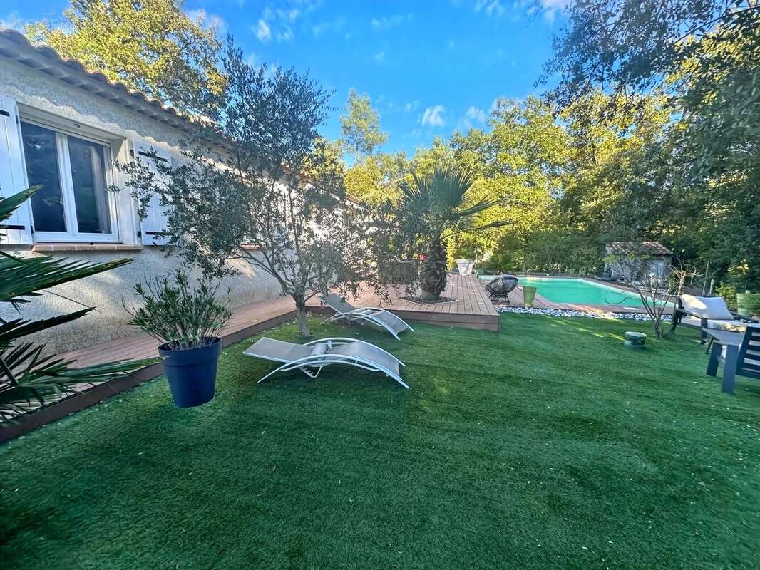 Maison à NANS-LES-PINS