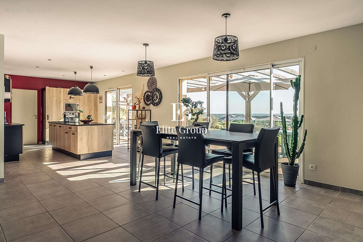 Maison à MARCILLAC-SAINT-QUENTIN