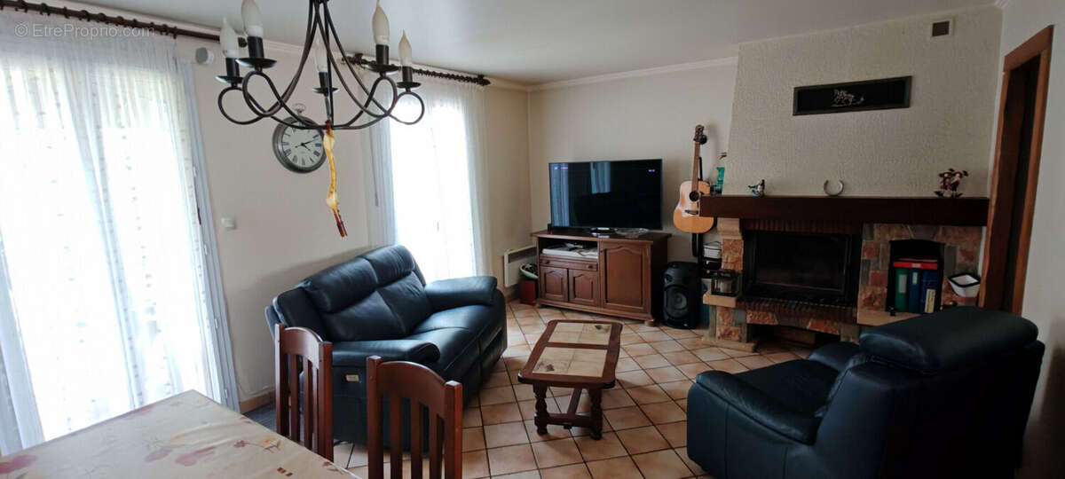 Maison à COURTRY