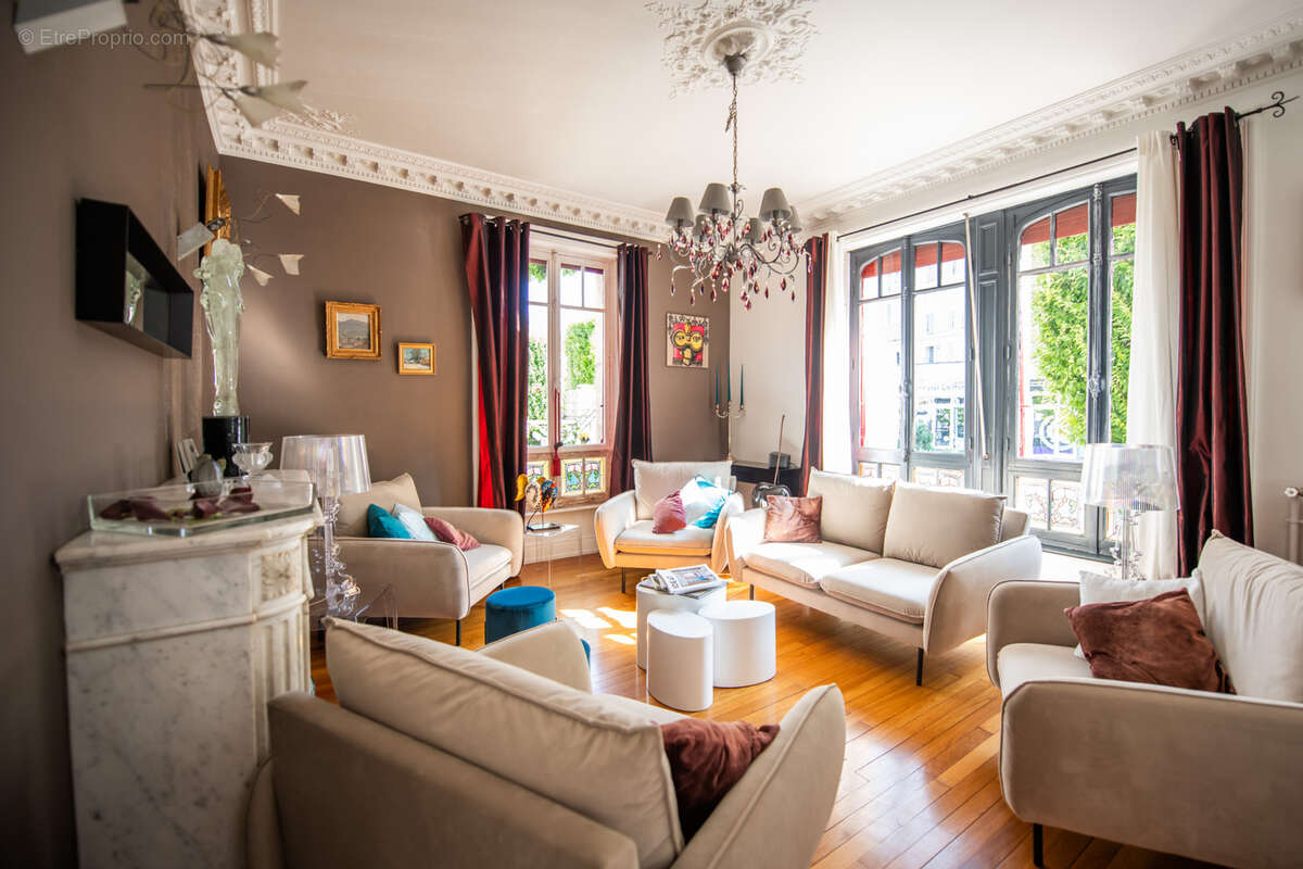 Maison à REMIREMONT