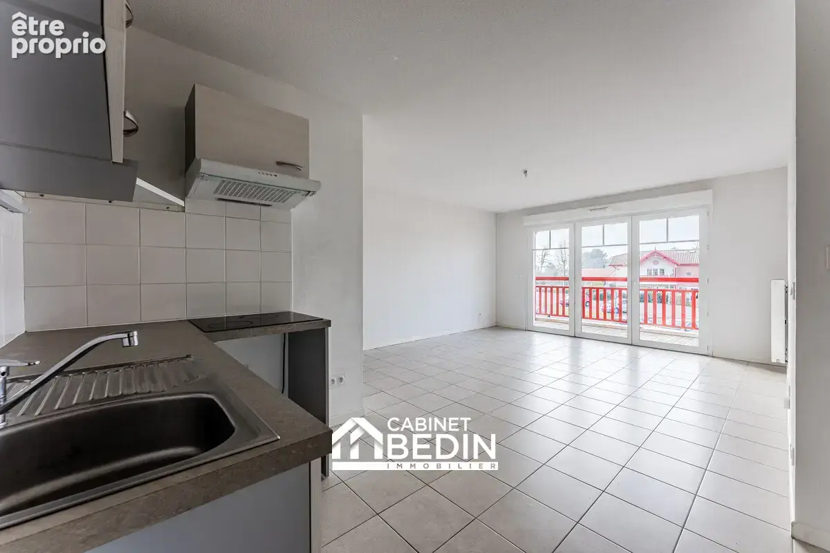 Appartement 3 pièces 62 m² à vendre à Biganos (33380) - photo 2
