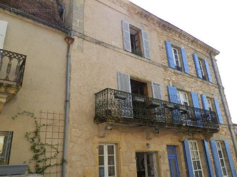 Maison à MONPAZIER