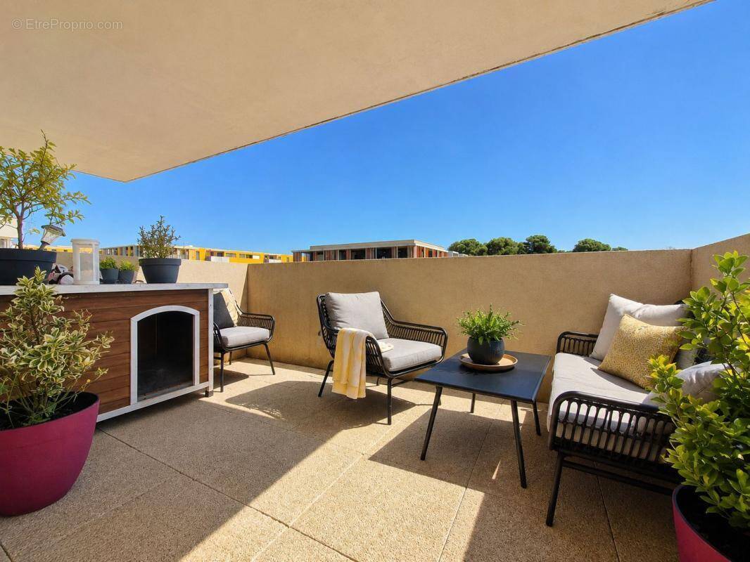 Appartement à JUVIGNAC