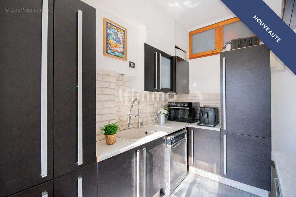 Appartement à MARSEILLE-1E