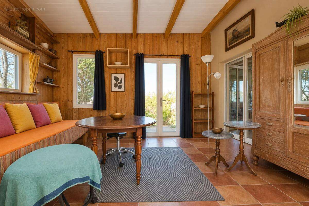 Maison à BITRY