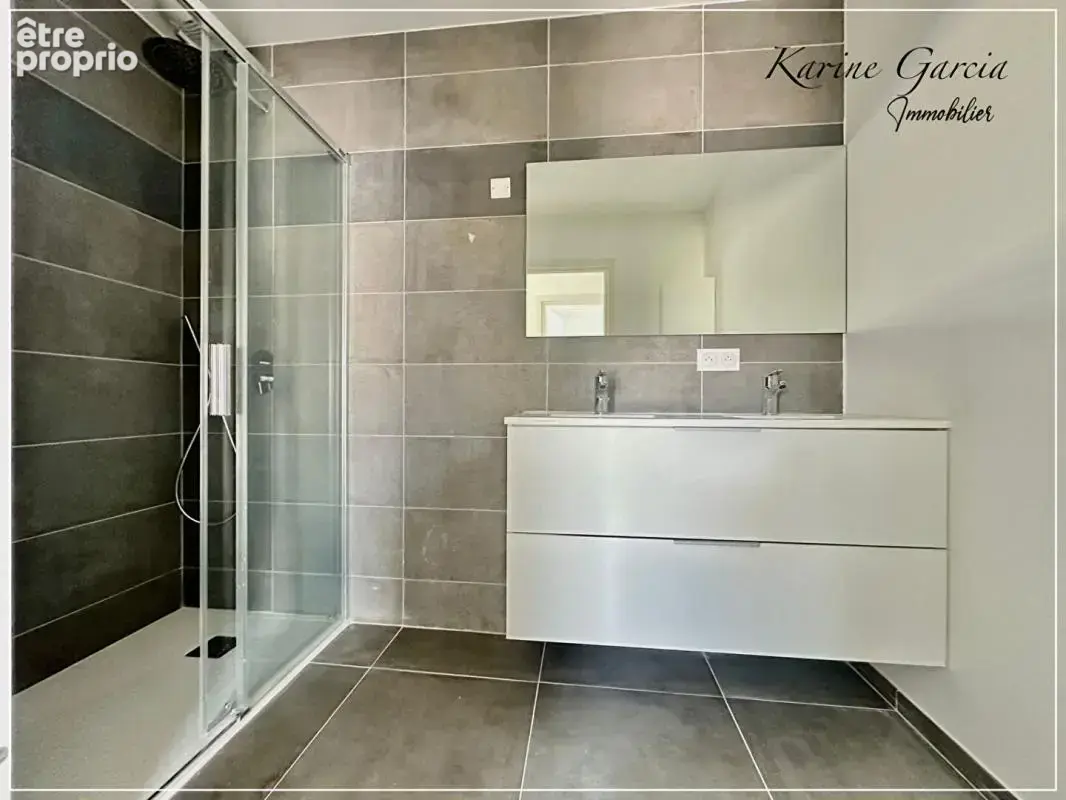 Six fours les plages - appartement de type 3 - superficie 62 m² -  parking sous sol - photo 10