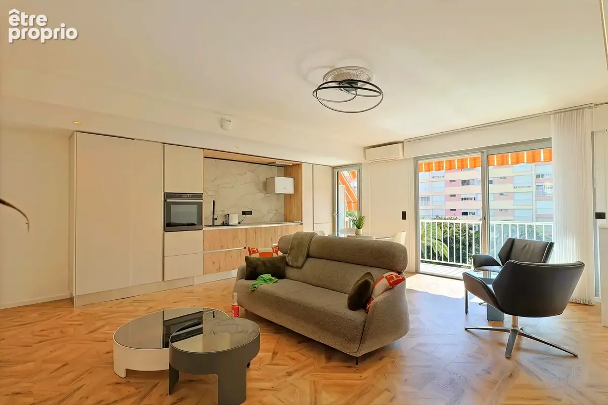 A Vendre - 2 Pièces 53m2 entièrement rénové - photo 3