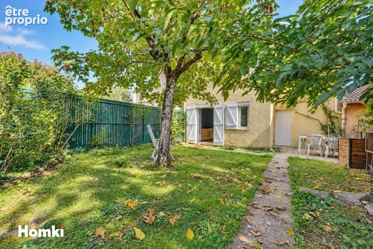Maison/Villa T5 de 100 m² à Oullins-Pierre-Bénite 69310 - photo 8