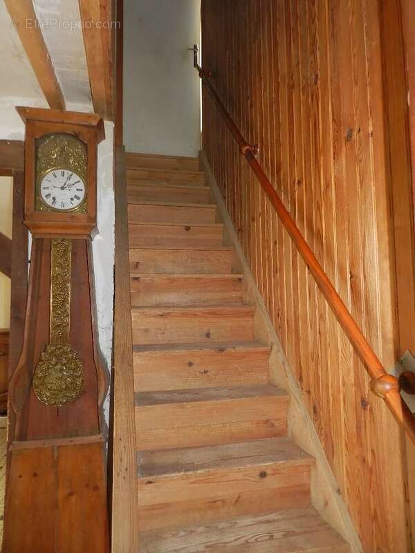 Maison à SAINT-PIERRE-SUR-DIVES