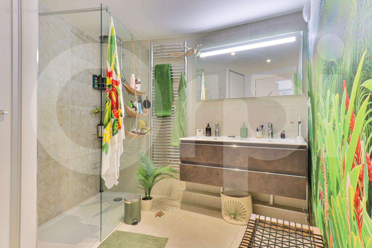 Appartement à LYON-5E