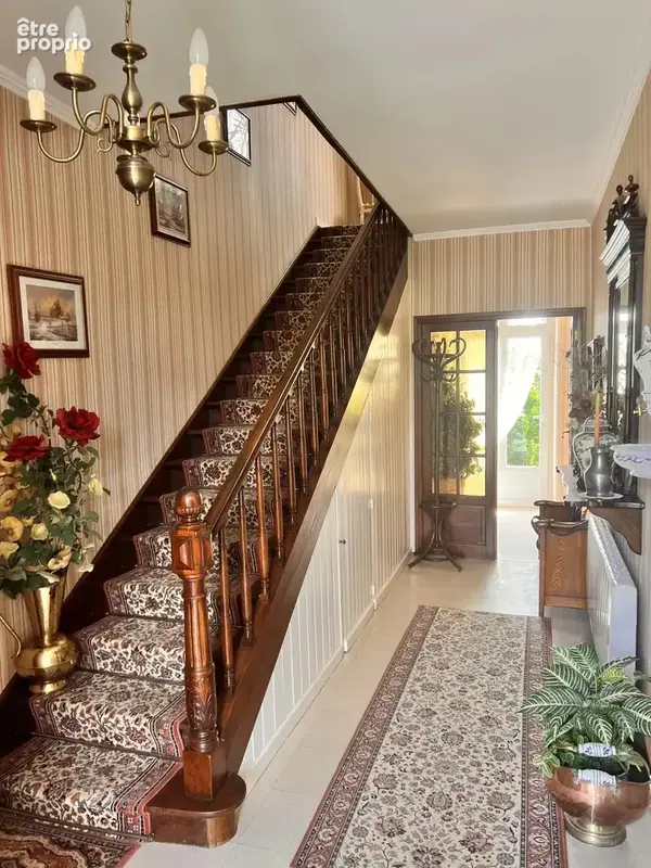 Maison 5 pièces 132 m² à vendre à Chalus (87230) - photo 4