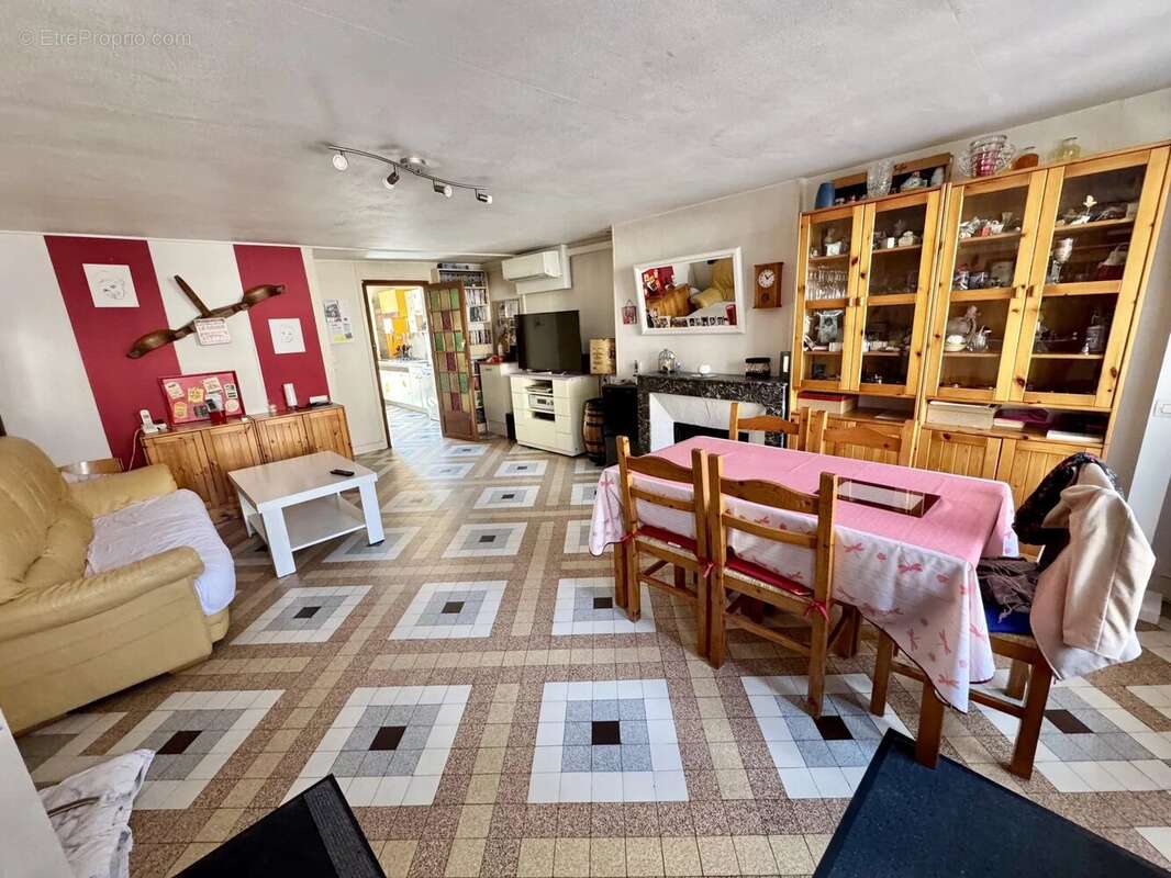 Maison à COULOMMIERS