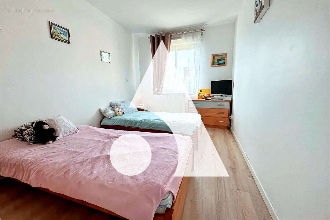 Maison Saint Martin Des Champs 4 pièce(s) 100m² - photo 10