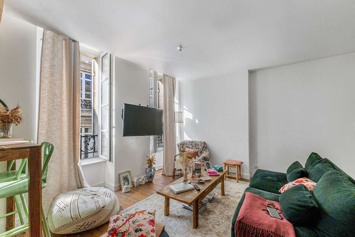Appartement à BORDEAUX