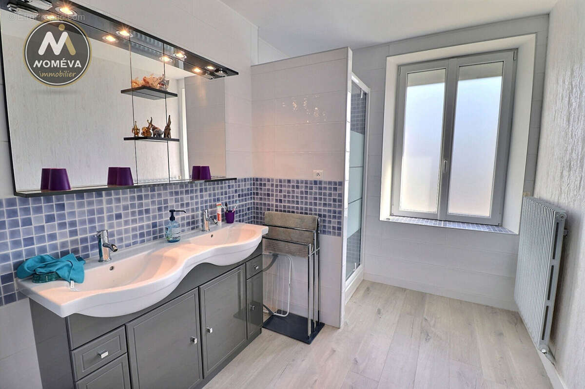 Maison à MAZET-SAINT-VOY