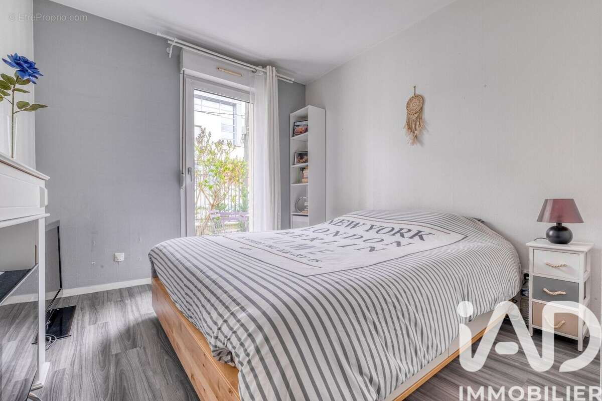 Photo 5 - Appartement à LIVRY-GARGAN