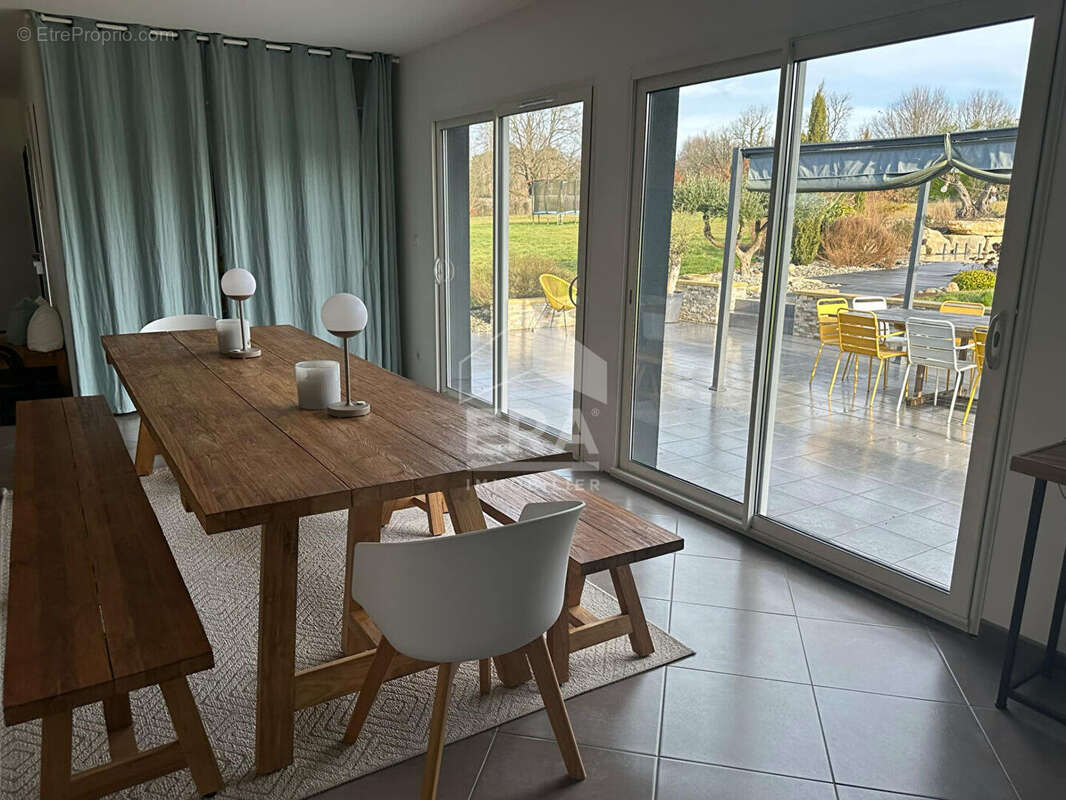Maison 232m² à montpon-ménestérol - photo 11