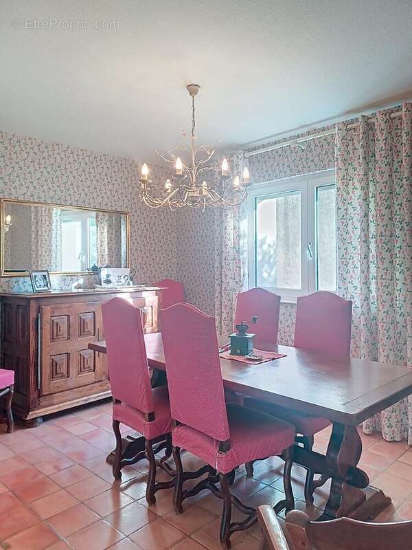 Maison à GRAULHET