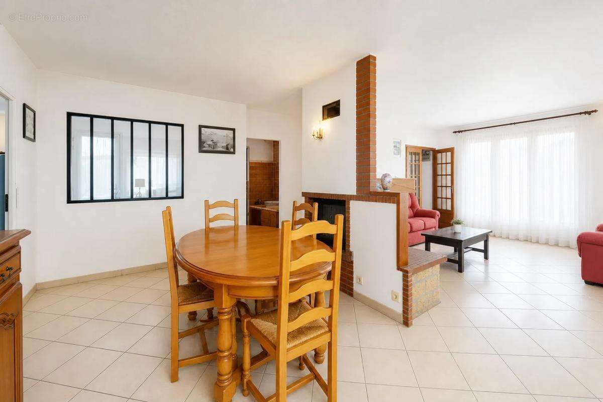 Maison à PIA
