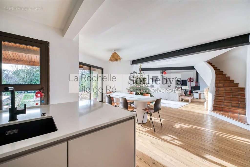 Maison à LA ROCHELLE