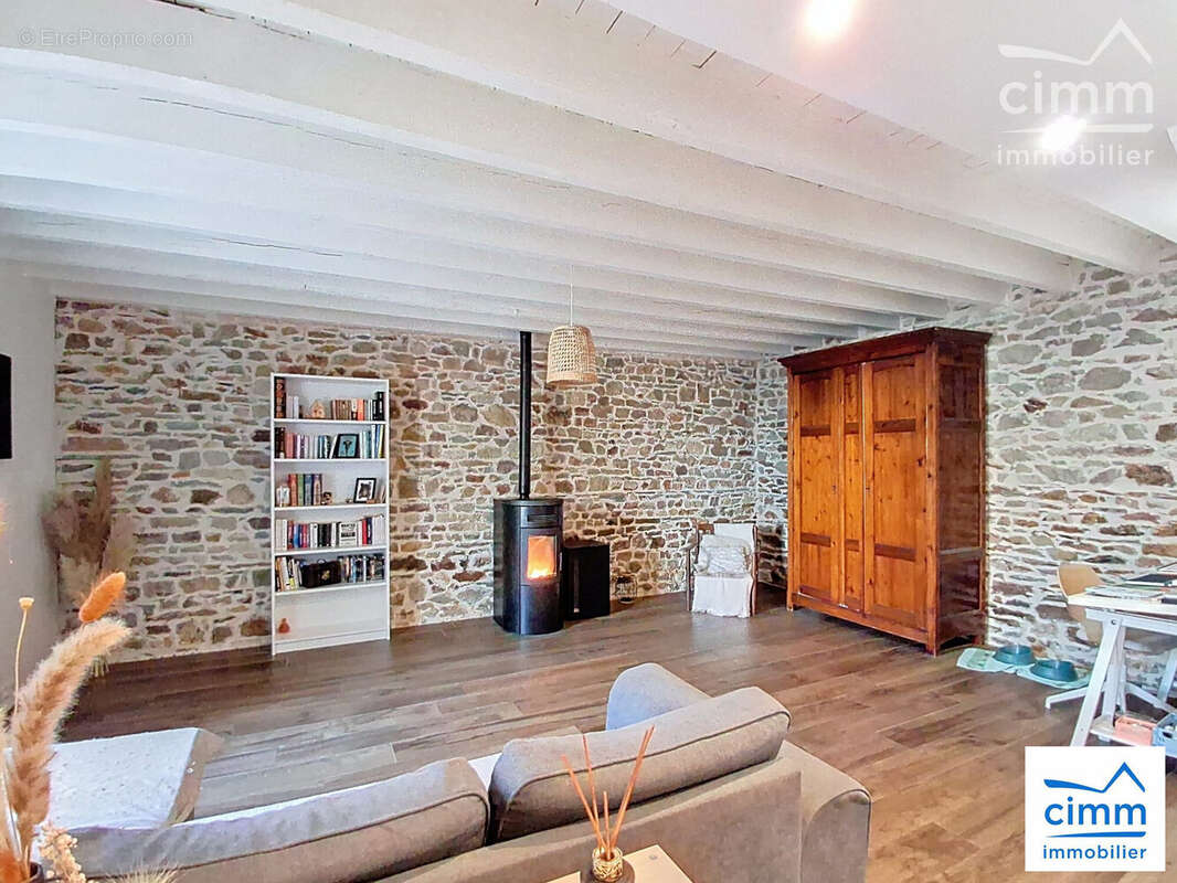 Maison à BAIN-DE-BRETAGNE