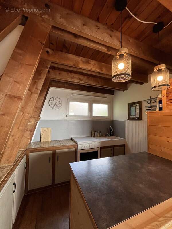 Maison à BESSE-ET-SAINT-ANASTAISE