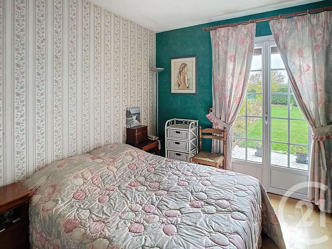 Maison à CHATEAU-SUR-EPTE