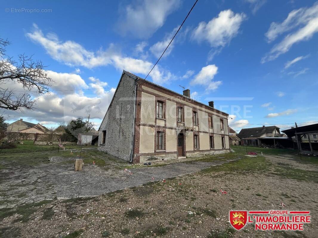 Maison à PACY-SUR-EURE