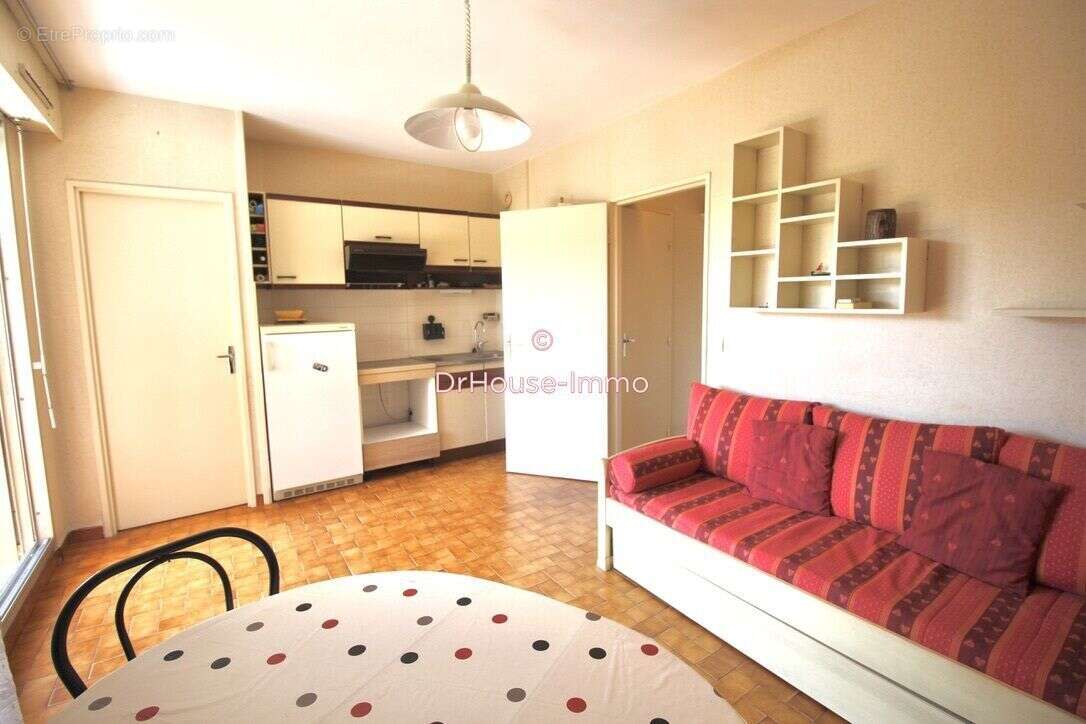 Appartement 28 m² à Cavalaire-Sur-Mer  - photo 2