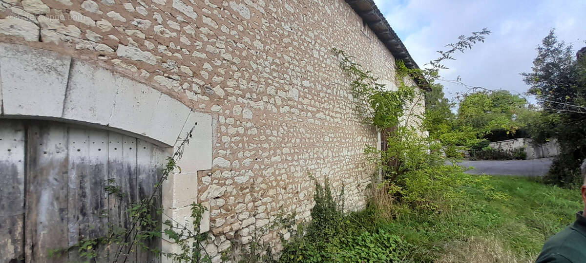 Maison à PALLUAUD