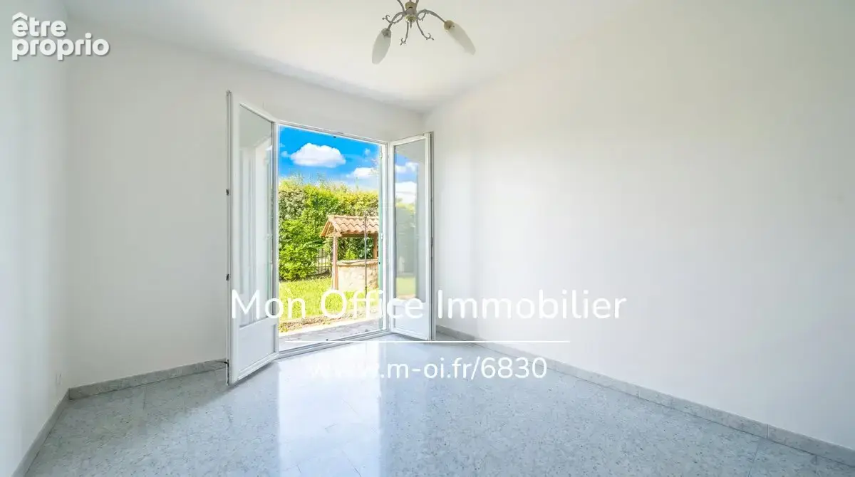 Référence : 7027-MAC - Maison 3 chambres avec jardin et garage - photo 7