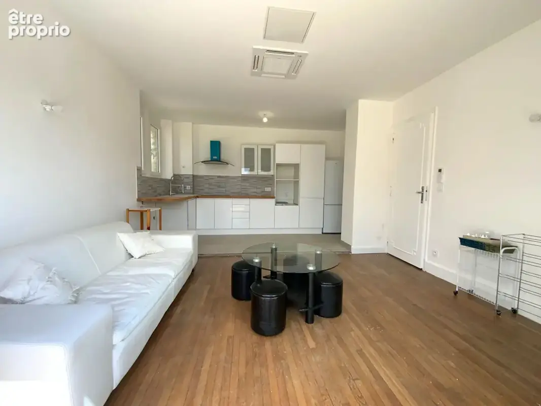 A PONT STE MARIE au 1 rue Anatole France, JOLI T2 rénové de 50M²  avec  JARDIN de 93M² et une TERRASSE de18M² - photo 4