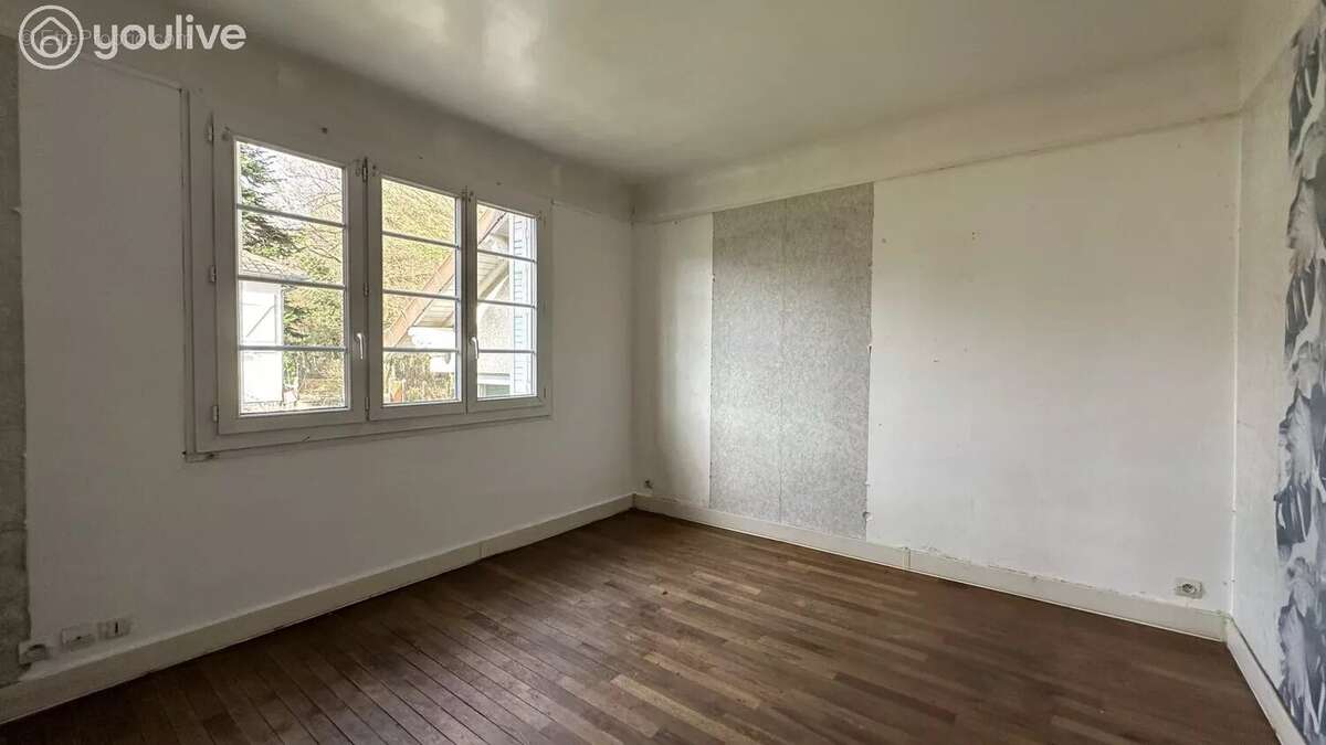 Maison à SAINT-GERMAIN-LES-ARPAJON