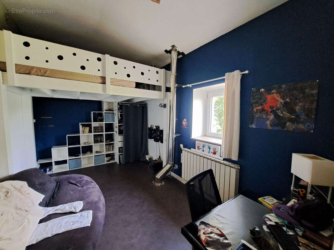 Maison à SAINT-LAURENT-DU-BOIS