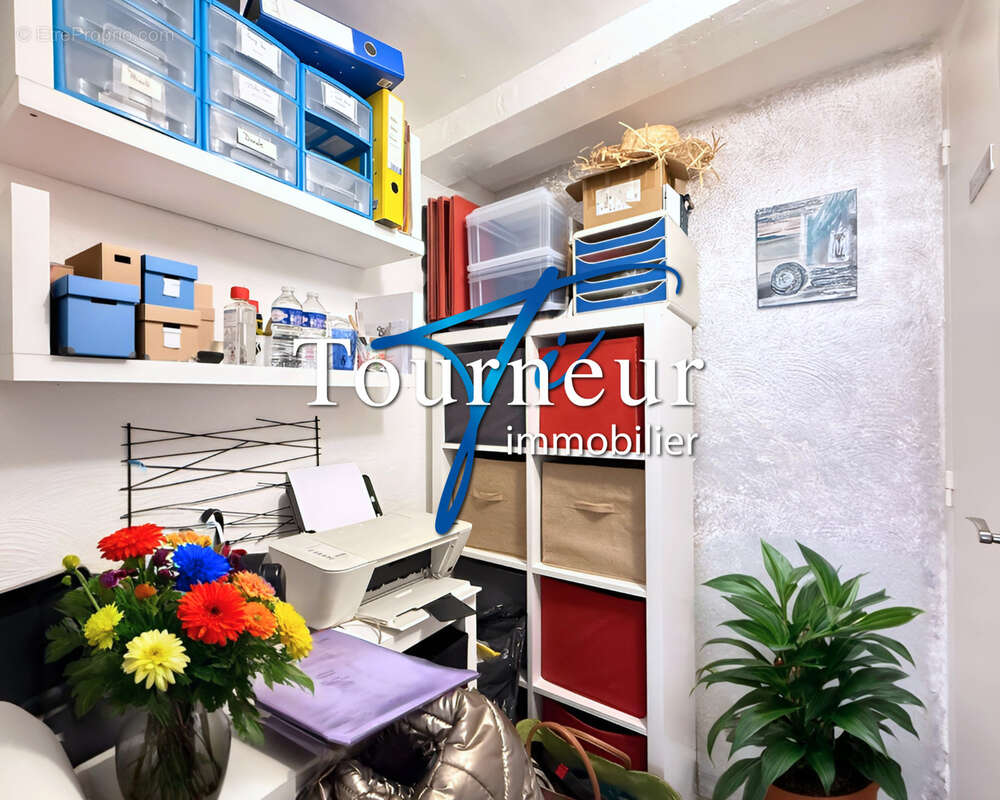 Commerce à SANARY-SUR-MER