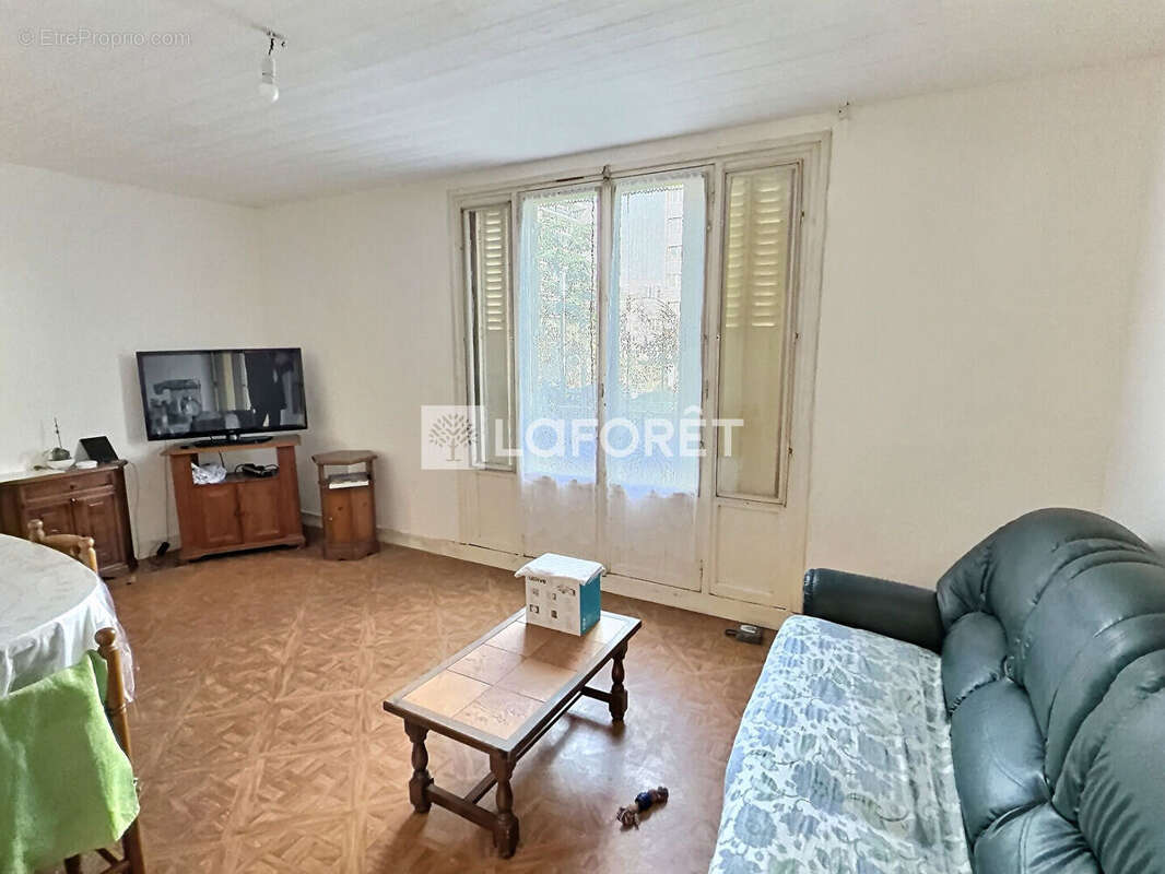 Appartement à VITRY-SUR-SEINE