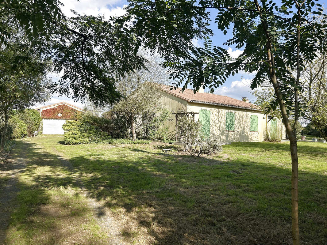 Maison à LE LOROUX-BOTTEREAU