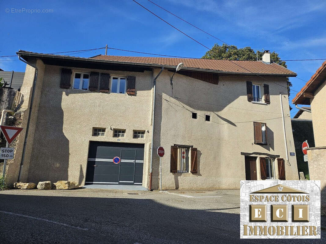 Maison à LA COTE-SAINT-ANDRE