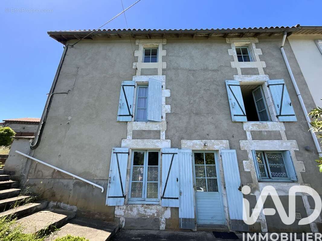 Photo 3 - Maison à VIVONNE