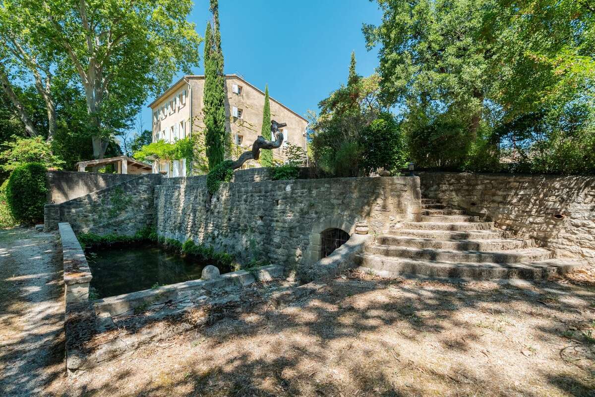 Maison à CADENET