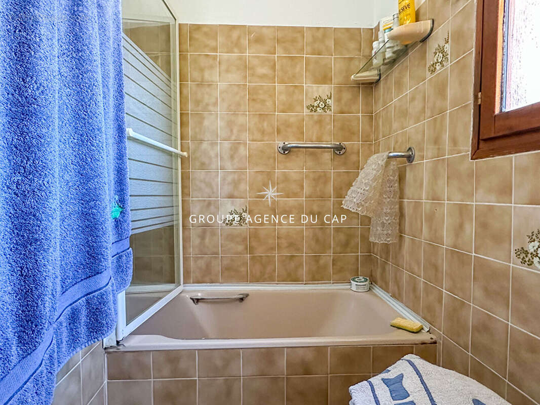 Maison à LES ISSAMBRES