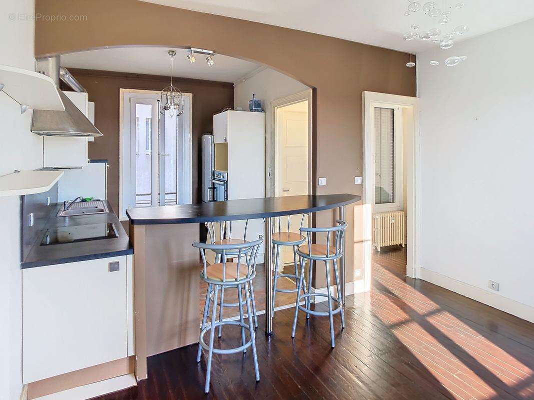 Appartement à BRIVE-LA-GAILLARDE