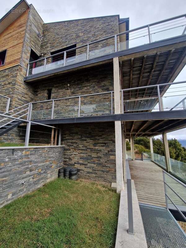 Maison à LES ANGLES