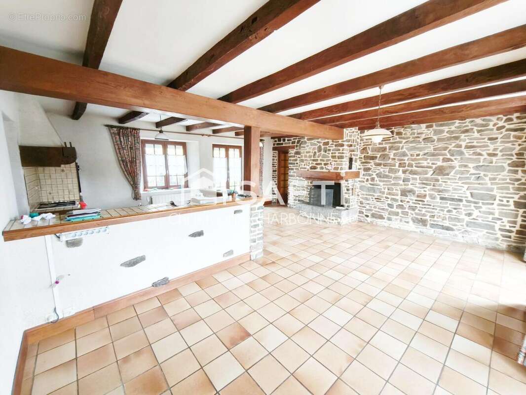 Photo 3 - Maison à BAGUER-PICAN