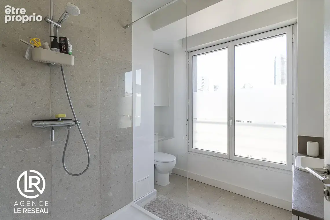 Appartement familial 106m2,  dernier étage, 3 chambres, Vieux Puteaux - photo 9