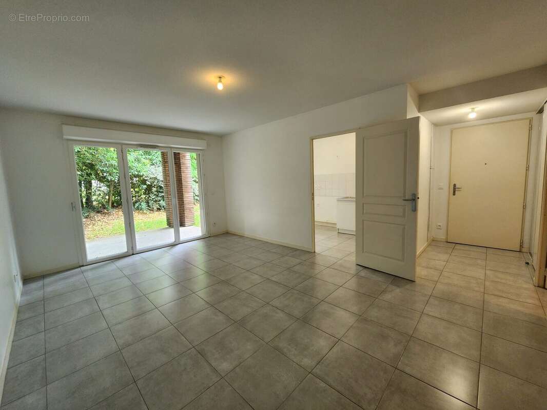 Appartement 65 m² à Pessac  - photo 5