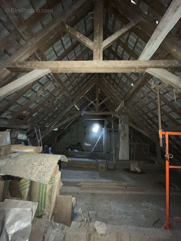 Maison à AIGUILLON