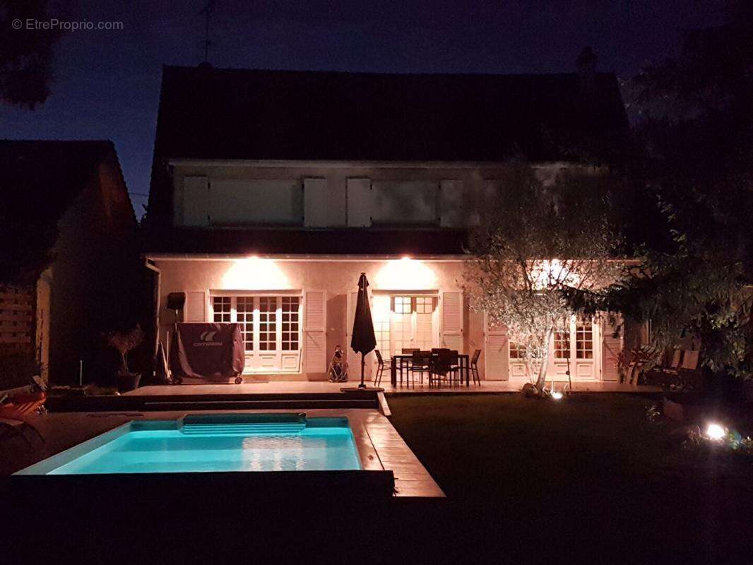 Maison à YERRES
