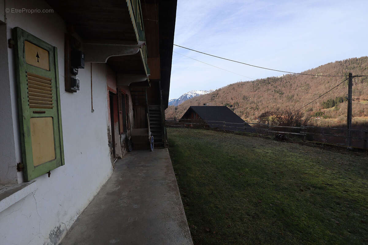 Chalet Beaufortain à rénover - photo 11