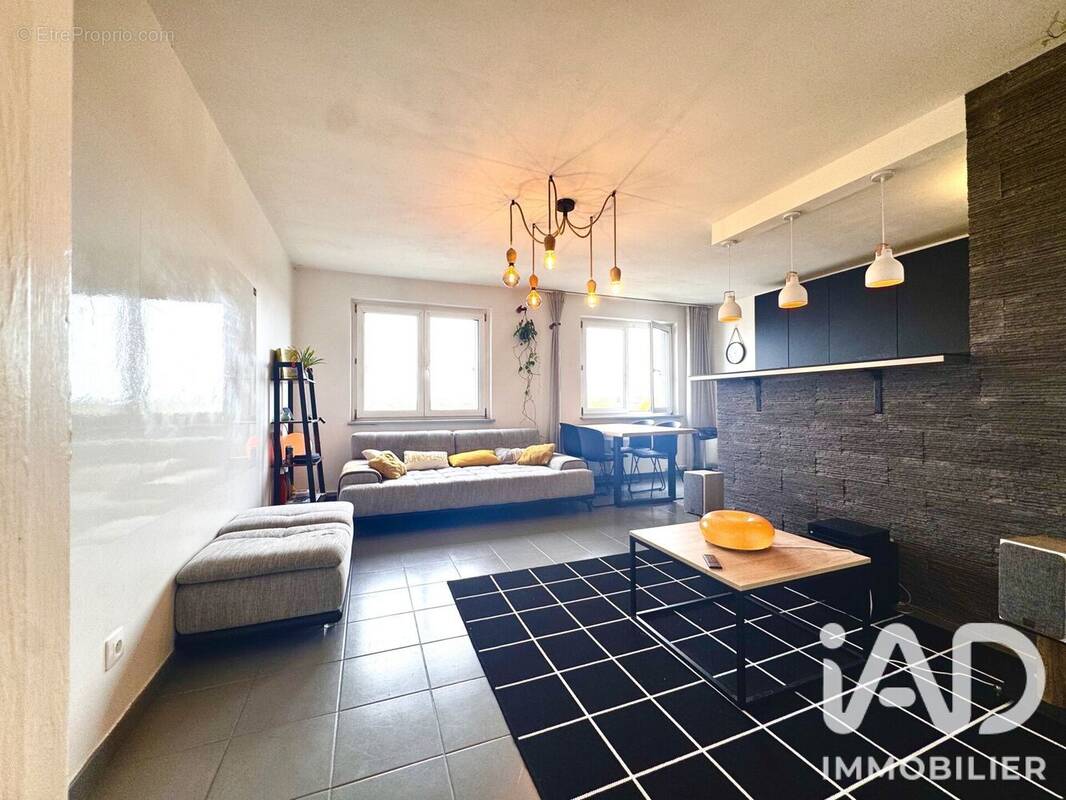 Photo 1 - Appartement à MARLY